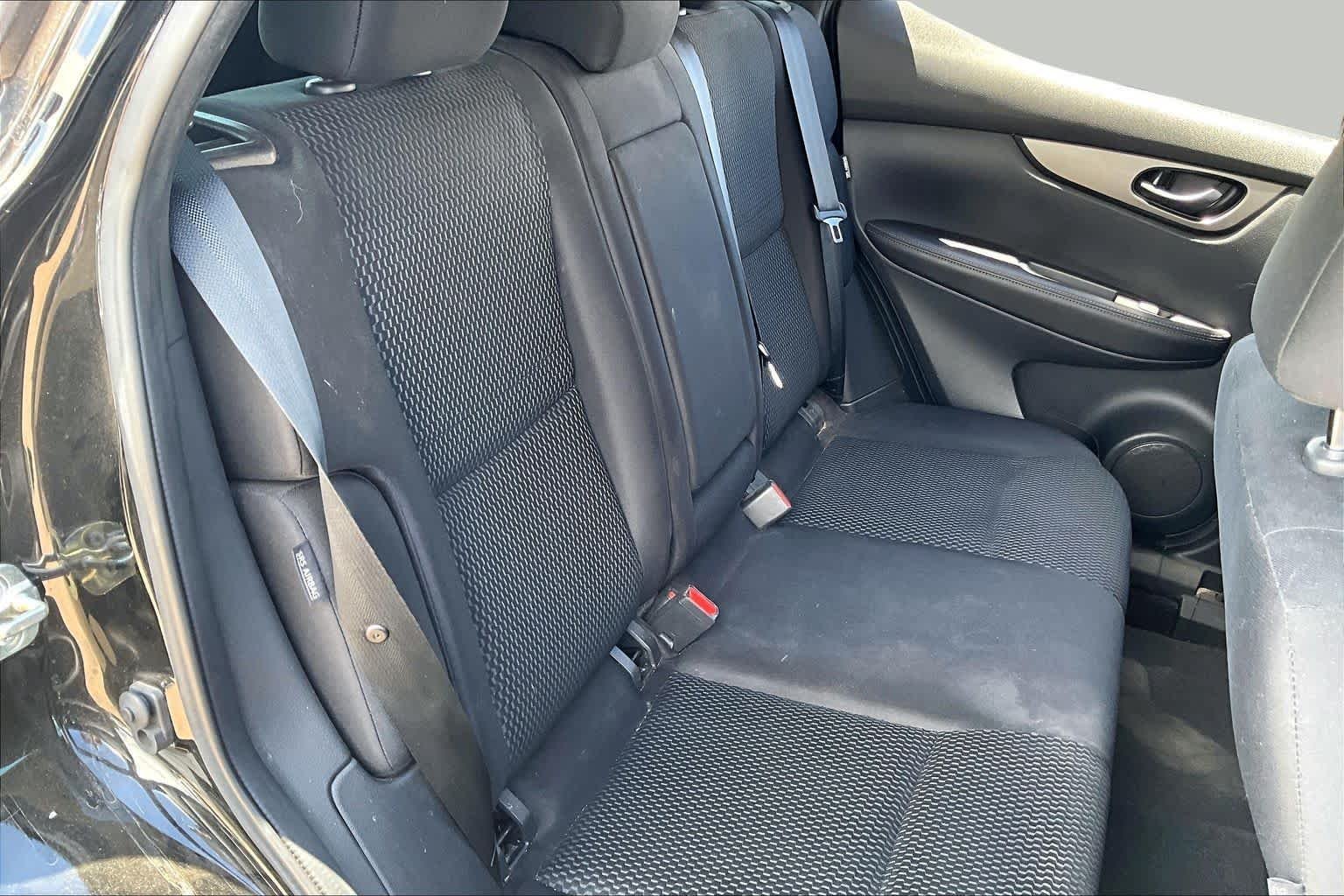 Used 2021 Magnetic Black Pearl Nissan S image 17