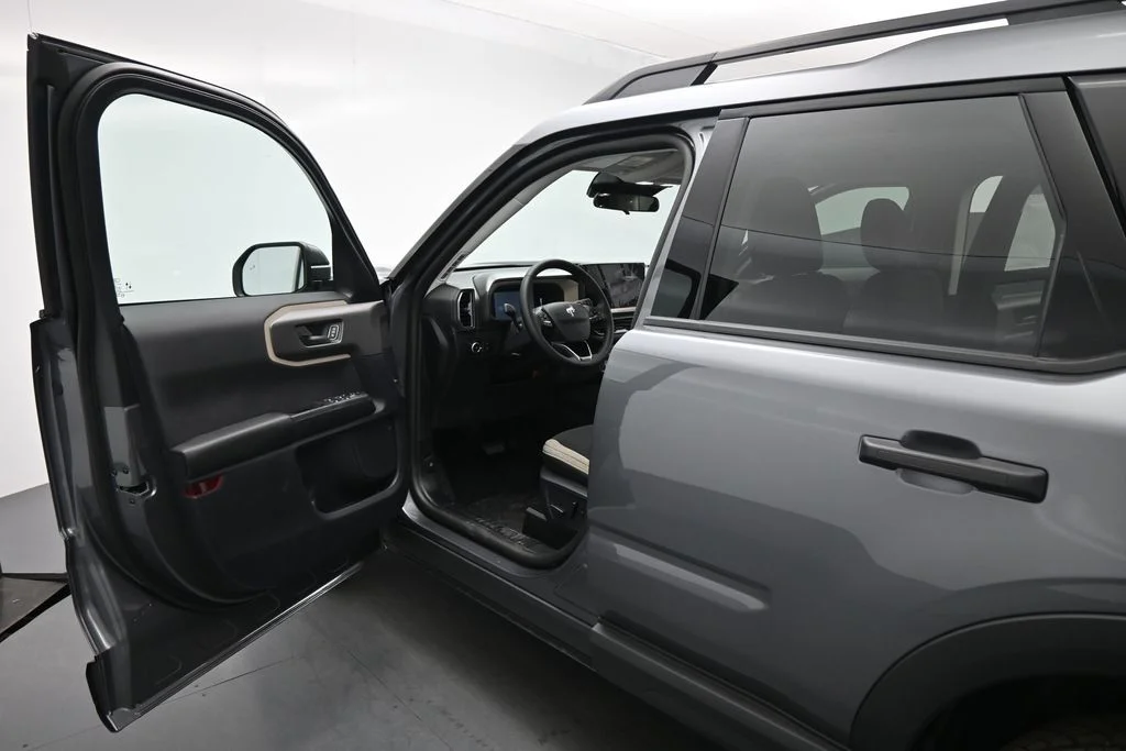 New 2026 Carbonized Gray Metallic Ford Big Bend image 19