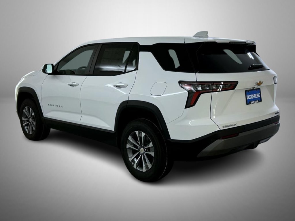 New 2027 Summit White Chevrolet LT image 7