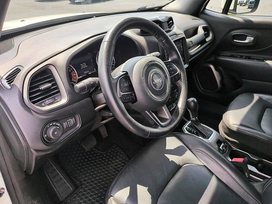 Used 2020 Alpine White Clearcoat Jeep High Altitude image 17