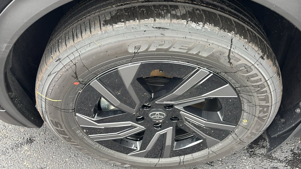 New 2026 Midnight Black Metallic Toyota  SE image 31