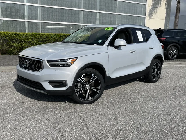 2022 Volvo XC40 Inscription
