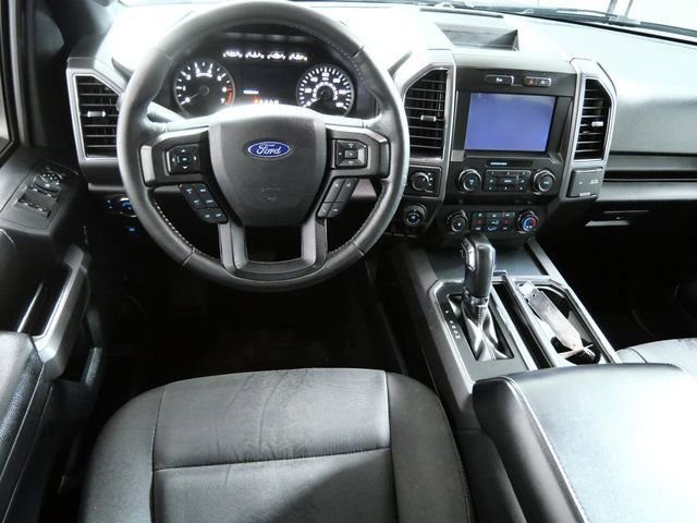 Used 2019 Red Ford XLT image 4