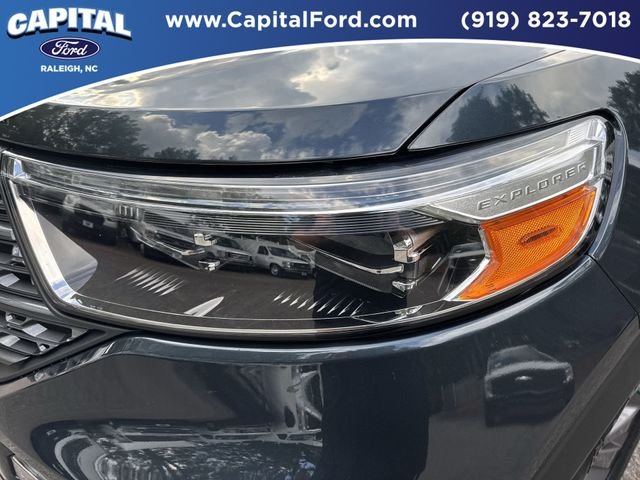 Used 2023 Blue Ford XLT image 11