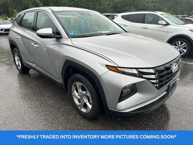 Used 2024 Silver Hyundai SE image 1