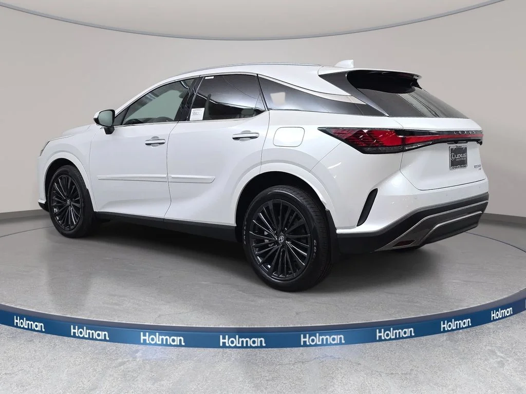 New 2026 Eminent White Pearl Lexus PREMIUM image 7