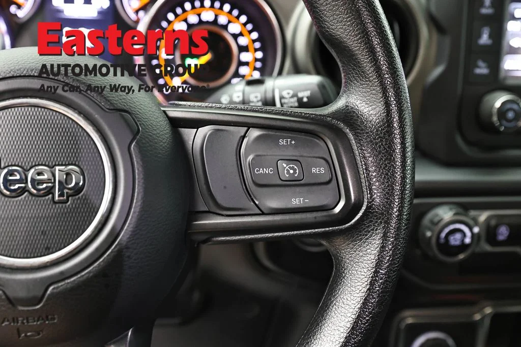 Used 2021 Gray Jeep Unlimited Willys image 16