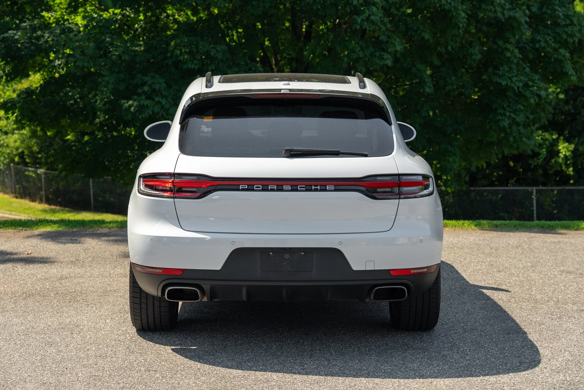 Used 2021 Carrara White Metallic Porsche  image 6