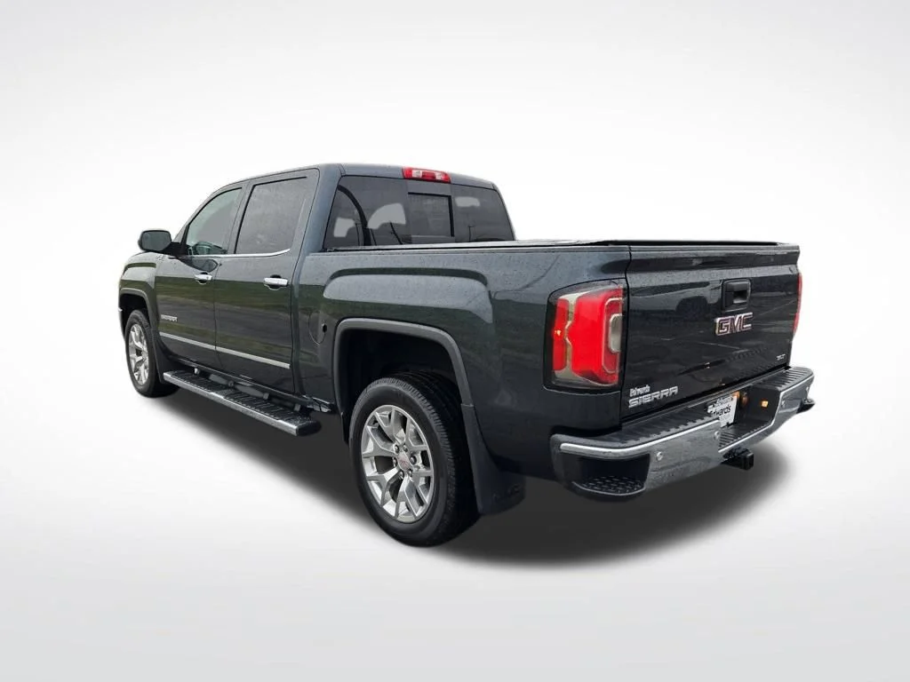 Used 2018 Gray GMC SLT image 8
