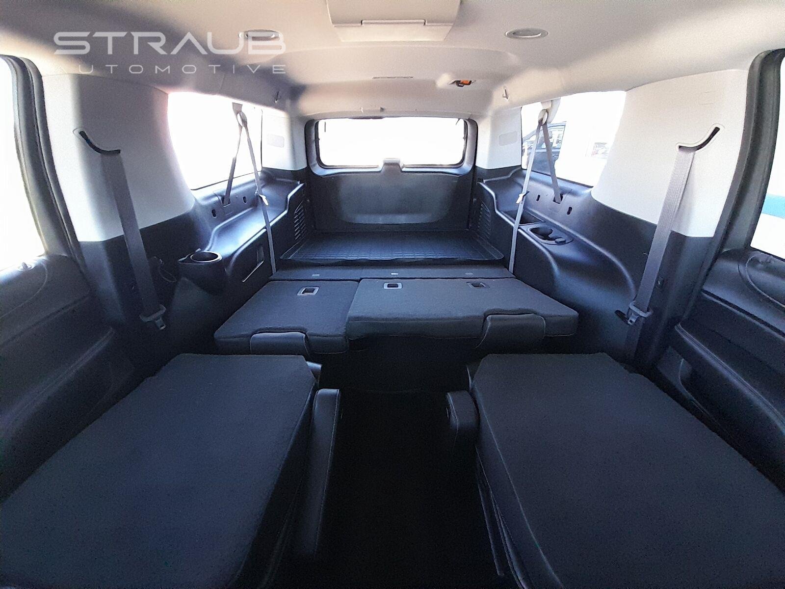 2017 GMC Yukon XL SLT - Photo 53