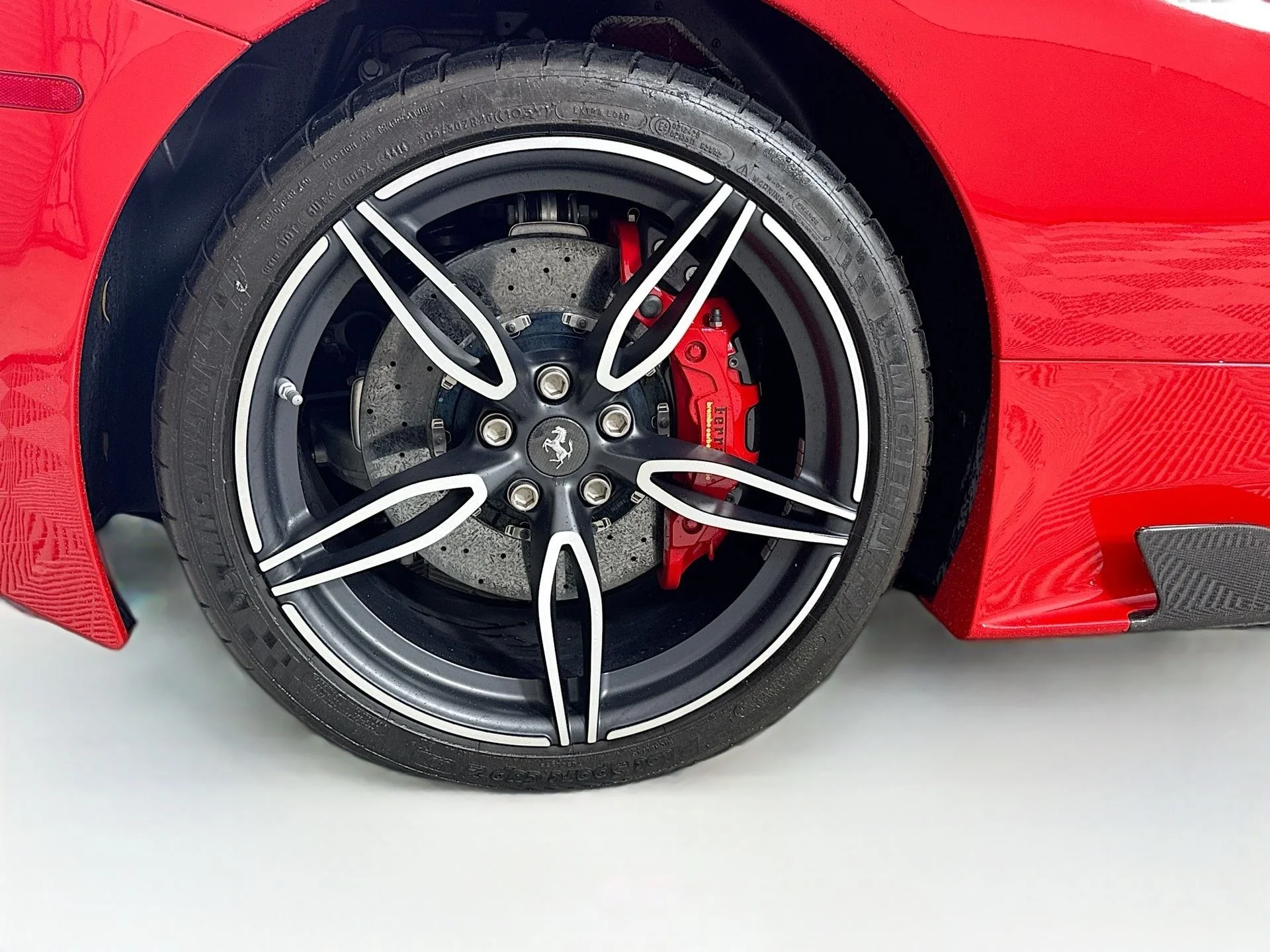 Certified Used 2015 Rosso Corsa Ferrari Base image 26