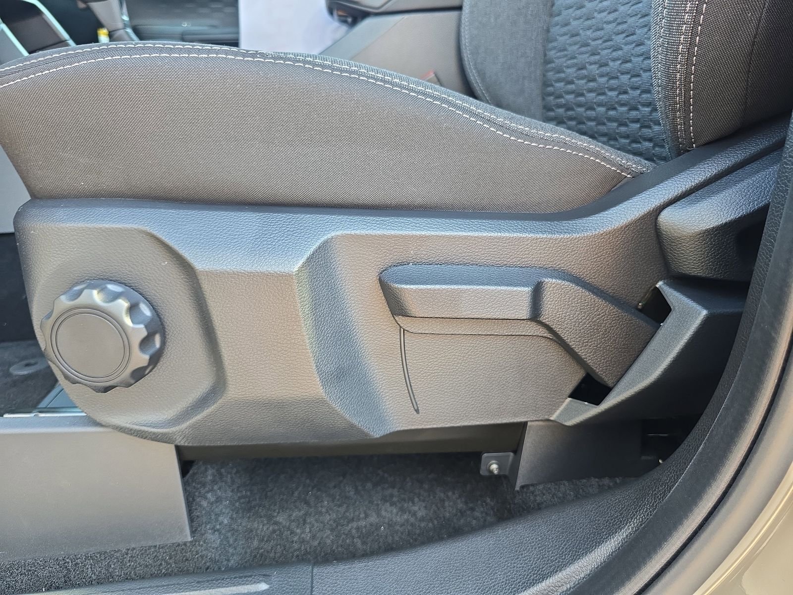 New 2025 Marsh Gray Ford XL image 15
