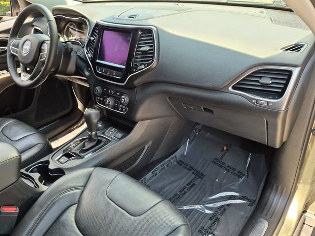 Used 2019 Green Jeep Limited image 27