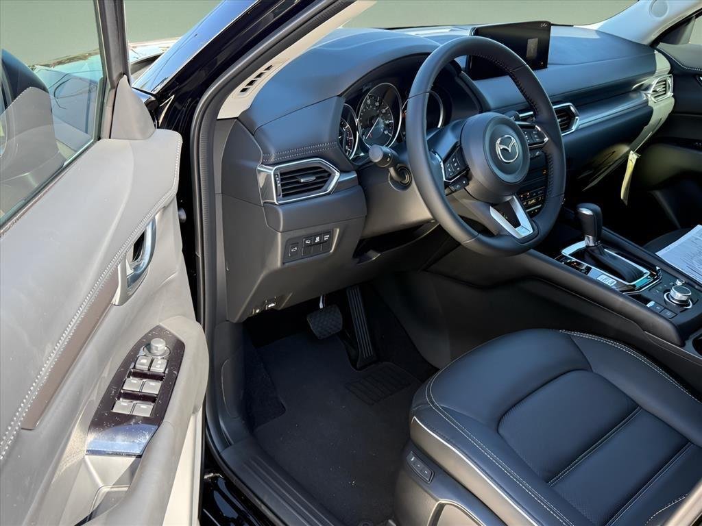 2025 Mazda CX-5 S Preferred package - Photo 9