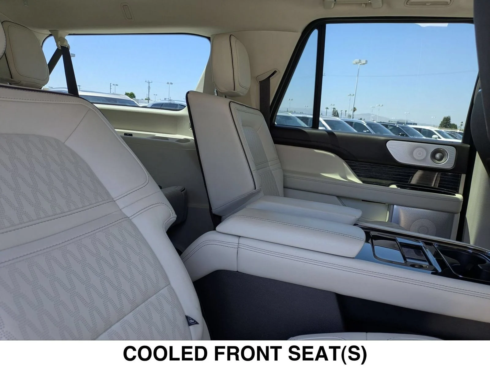 Used 2023 White Lincoln Black Label image 24