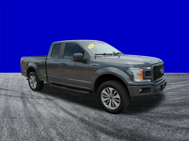 Certified Used 2018 Magnetic Metallic Ford XL image 2