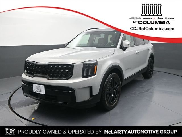 Used 2025 Gray Kia EX X-Line image 1