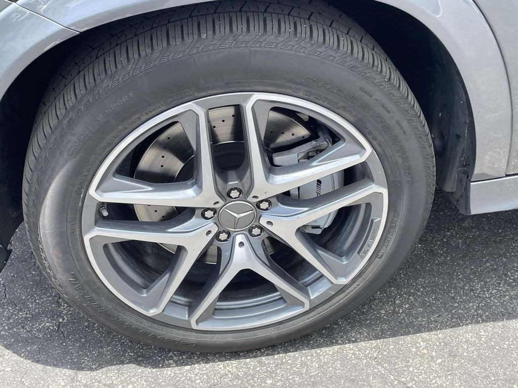 Used 2024 Selenite Gray Metallic Mercedes-Benz GLE 53 AMG® image 12