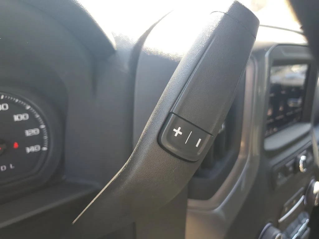 Used 2024 Summit White Chevrolet Custom Trail Boss image 27