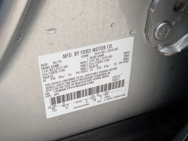 Used 2024 Silver Ford Limited image 25