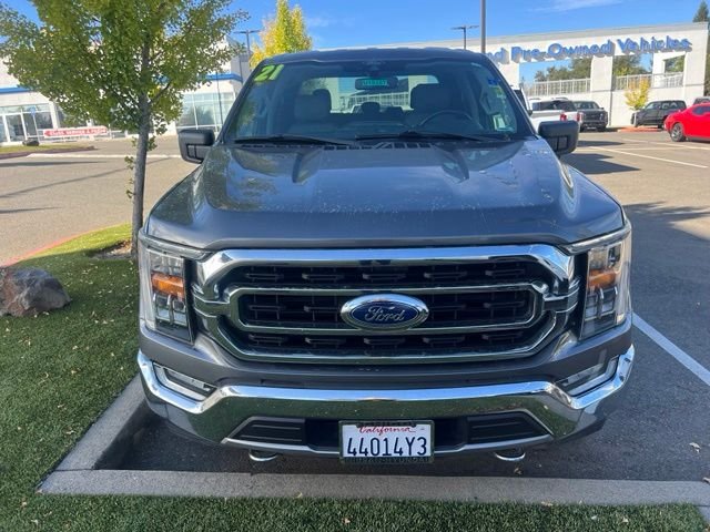 Used 2021 Gray Ford XLT image 2