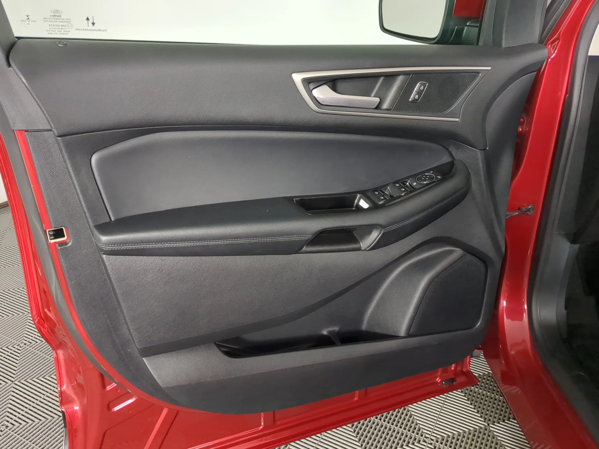 Used 2020 Rapid Red Metallic Tinted Clearcoat Ford SEL image 12