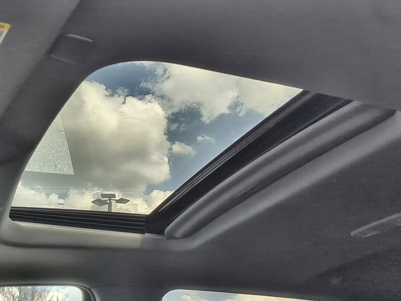 New 2026 Summit White GMC SLT image 19