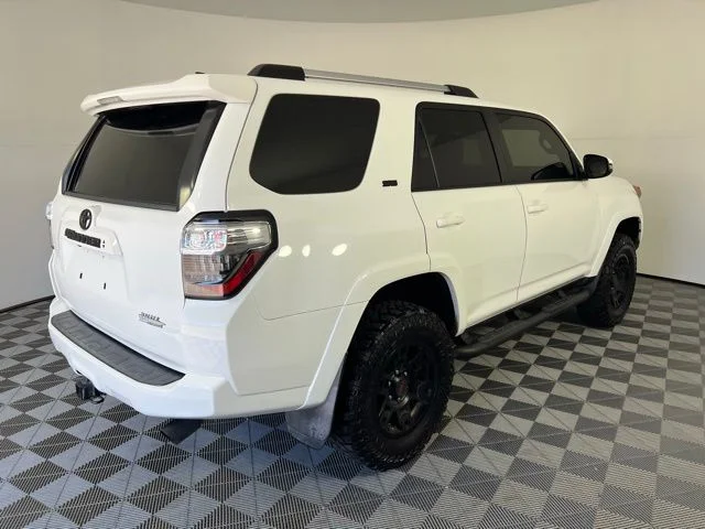 Used 2021 White Toyota SR5 Premium image 7