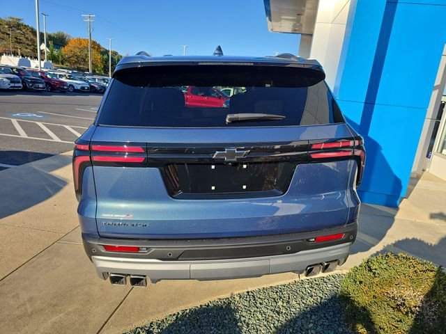 2026 Chevrolet Traverse photo 4