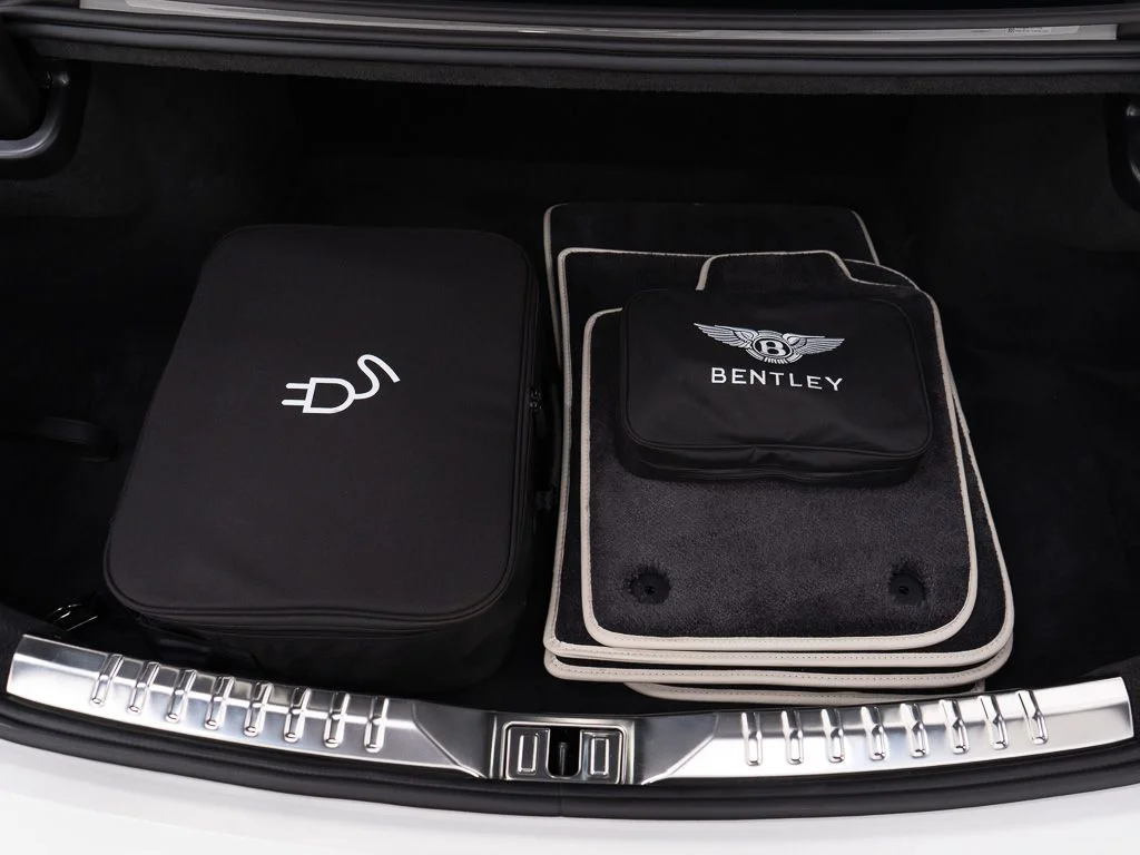 Used 2025 Glacier White Bentley Speed First Edition image 48