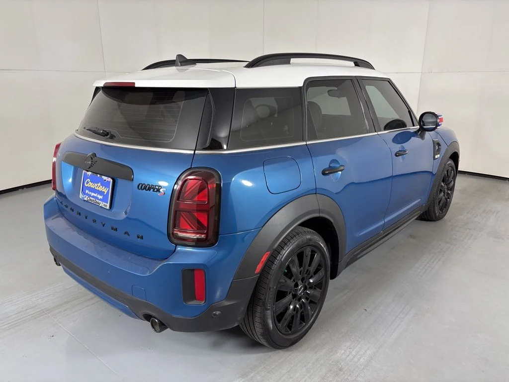 Used 2023 Island Blue Metallic MINI Iconic image 8