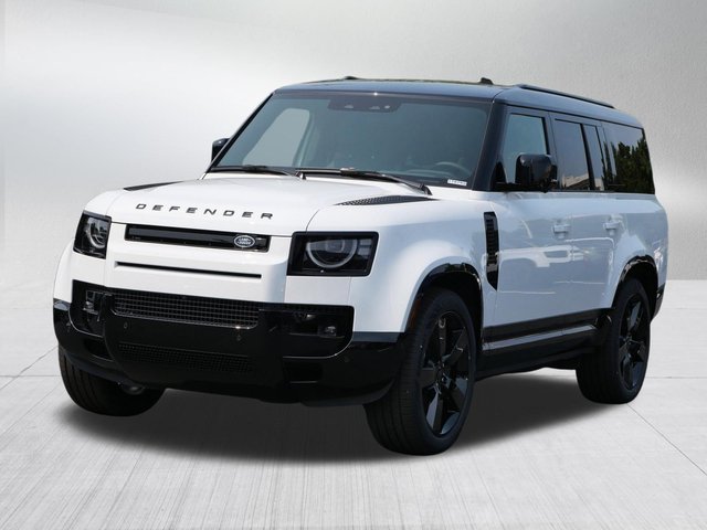 2026 Land Rover Defender 130 X-Dynamic SE