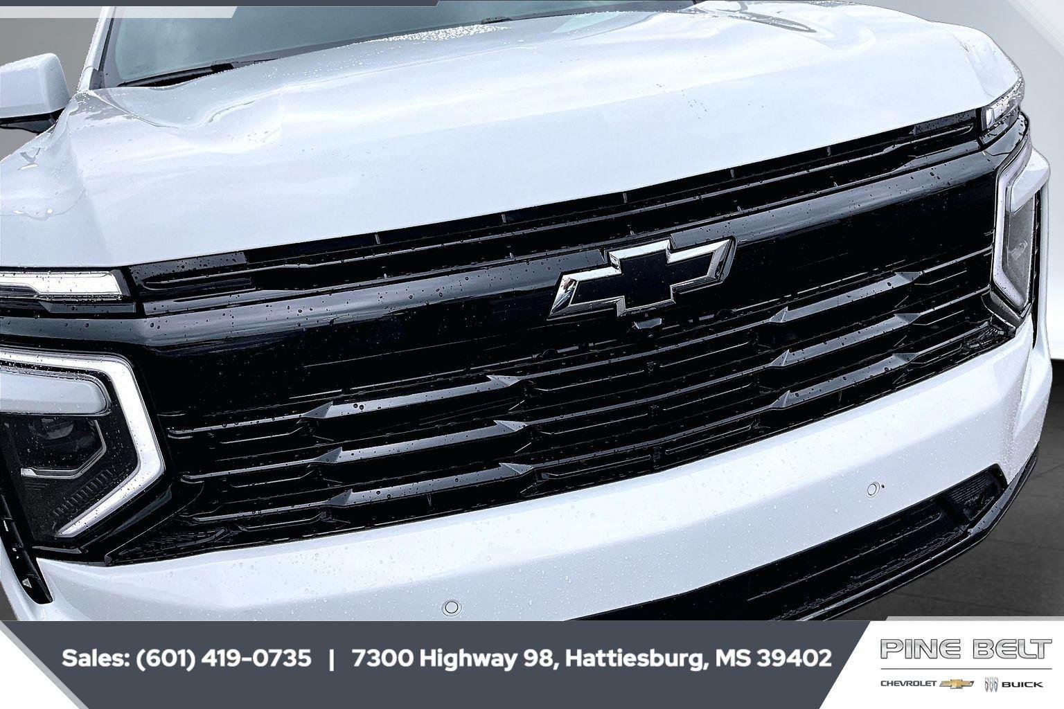 New 2026 Summit White Chevrolet RST image 22