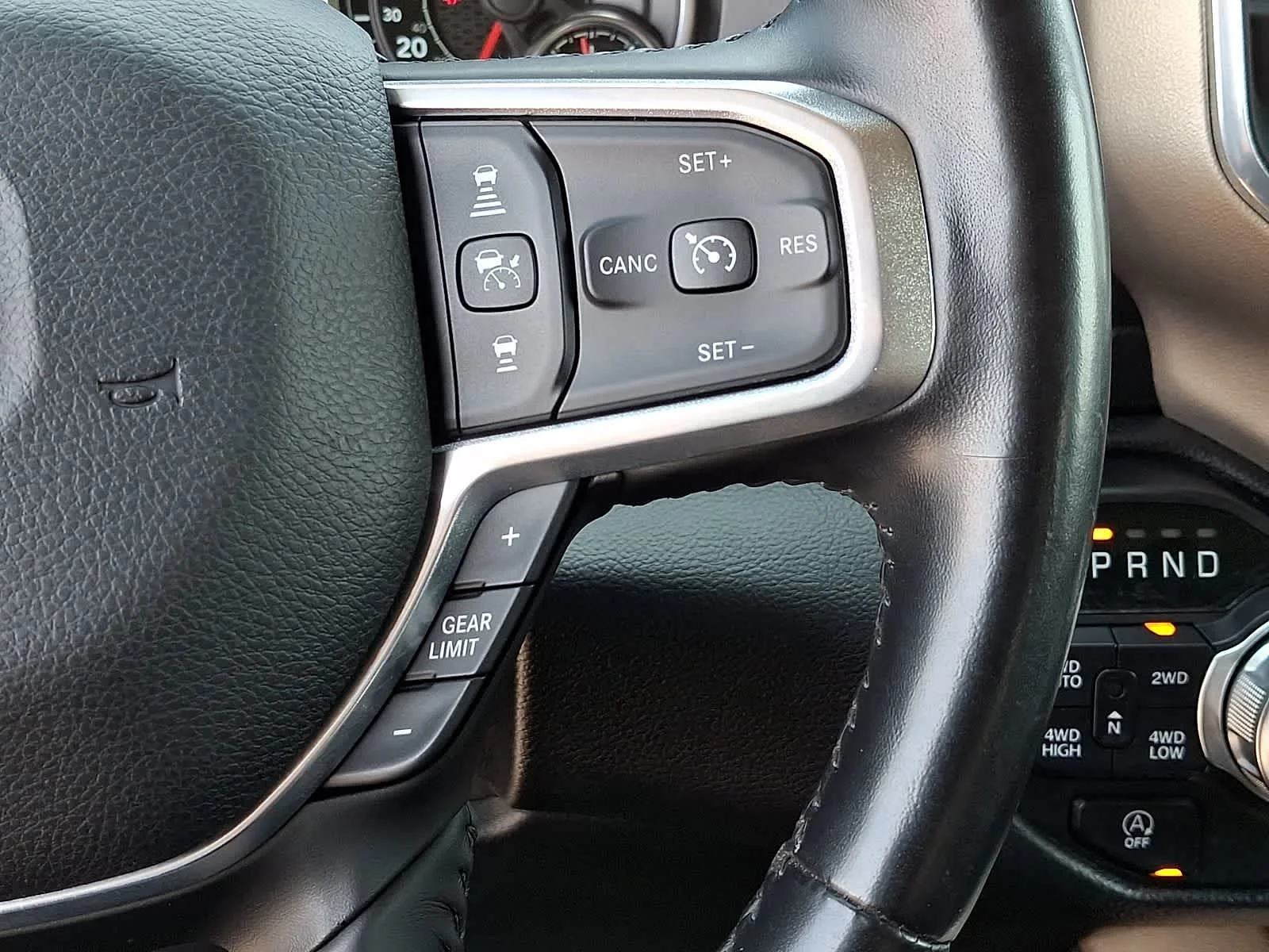 Used 2021 Granite Crystal Metallic Clearcoat Ram Laramie image 21