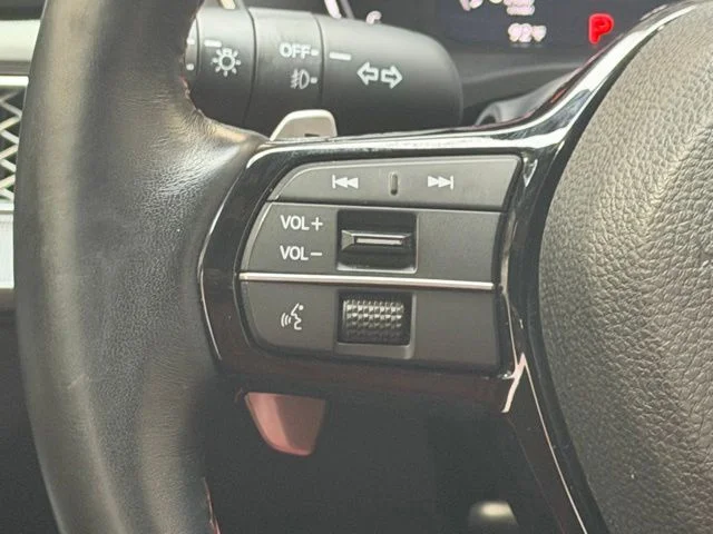 Used 2023 Platinum White Pearl Acura A-Spec Package image 17