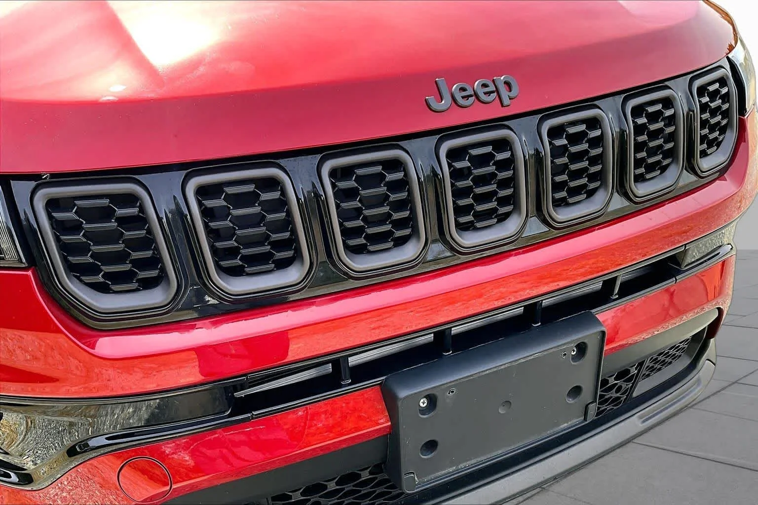 Used 2026 Red Hot Pearlcoat Jeep Limited Altitude image 30