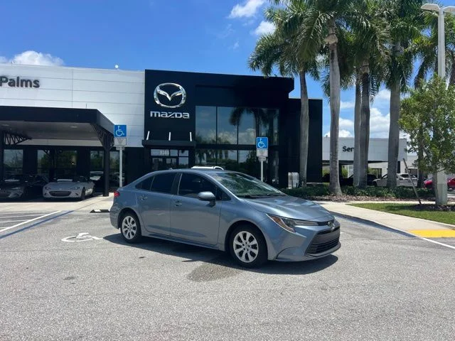 Used 2024  Toyota LE image 2