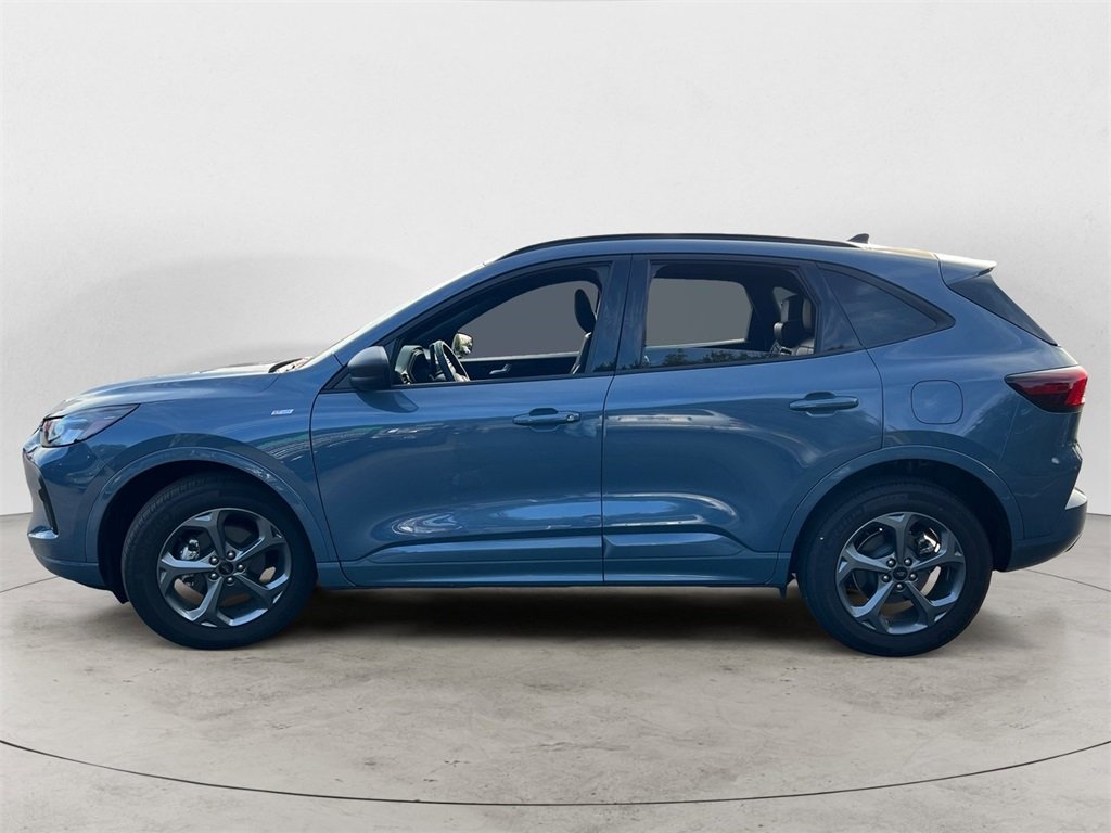 2024 Ford Escape ST-Line photo 3
