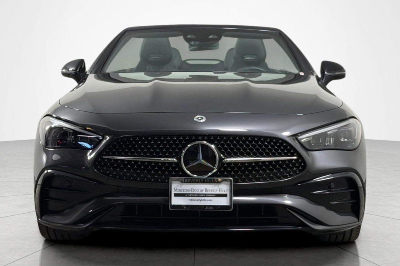 Used 2026 GRAPHITE GREY METALL Mercedes-Benz CLE 300 image 8