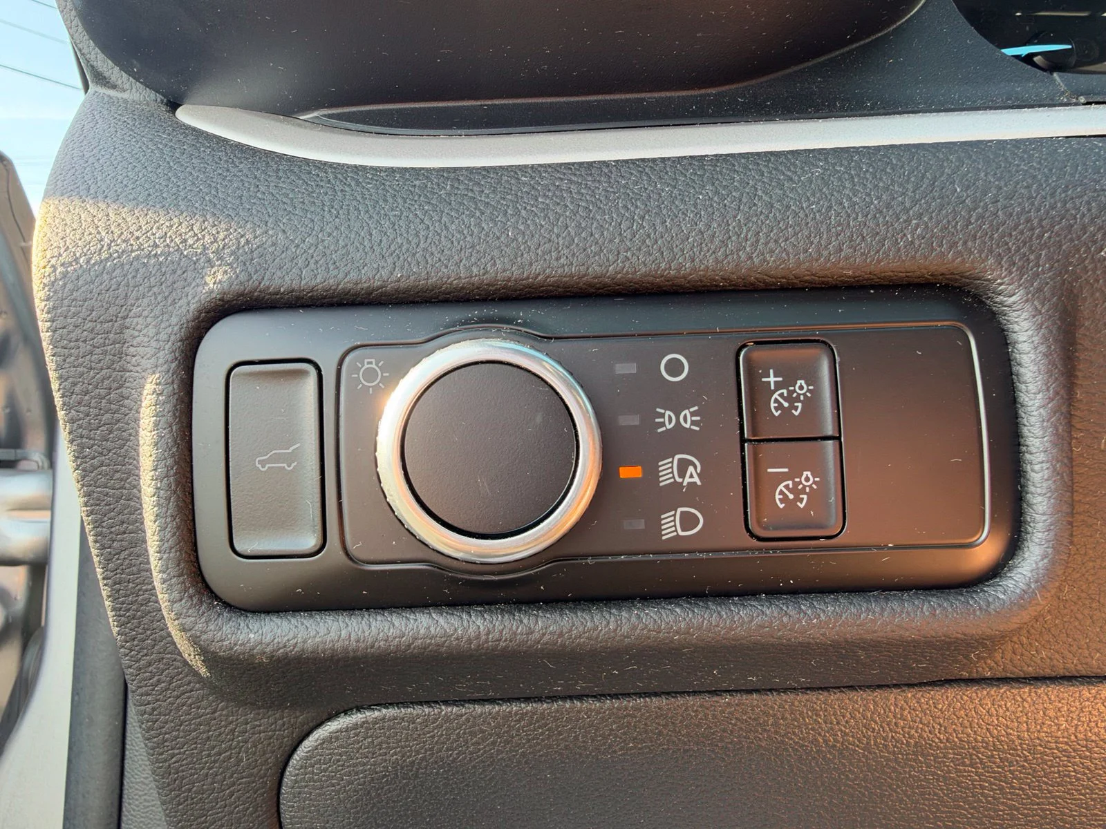 Used 2023 Iconic Silver Metallic Ford XLT image 14