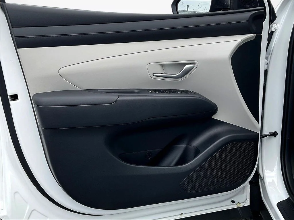 New 2026 White Hyundai SEL image 25