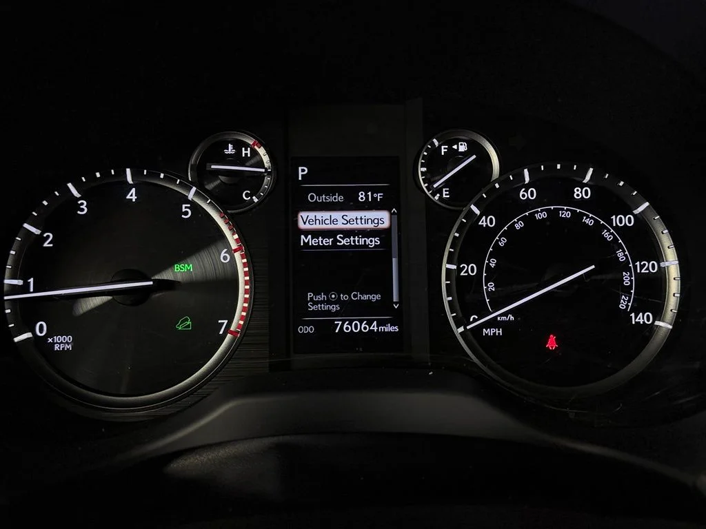 Used 2021  Lexus 460 image 14