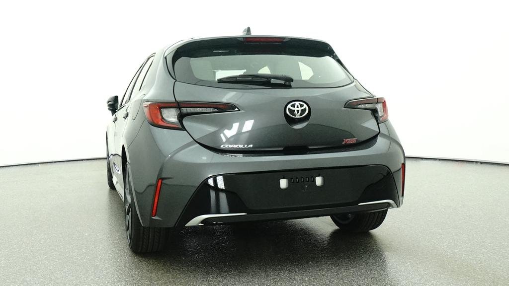 New 2026 Magnetic Gray Meta Toyota XSE image 26