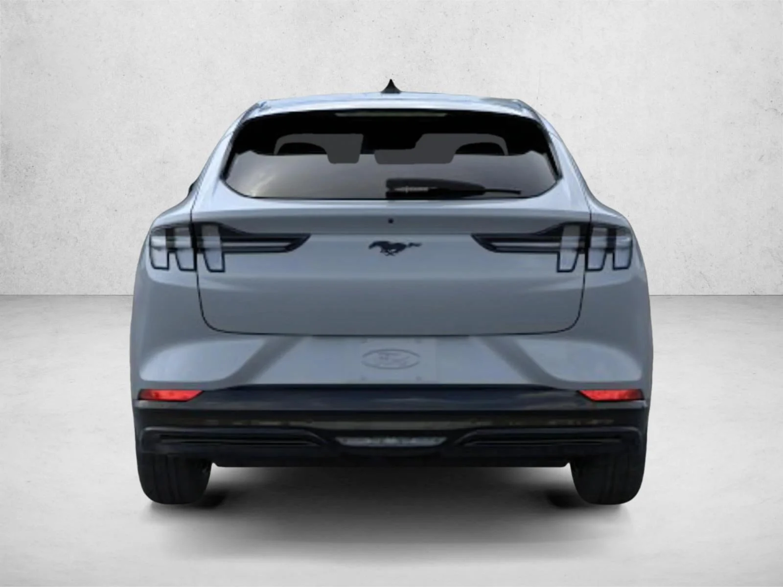 New 2026 Glacier Gray Metallic Tricoat Ford Premium image 5