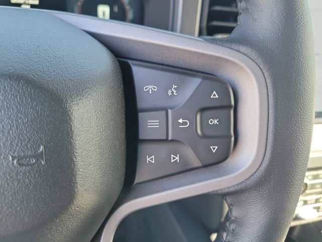New 2026 Oxford White Ford Badlands® image 6