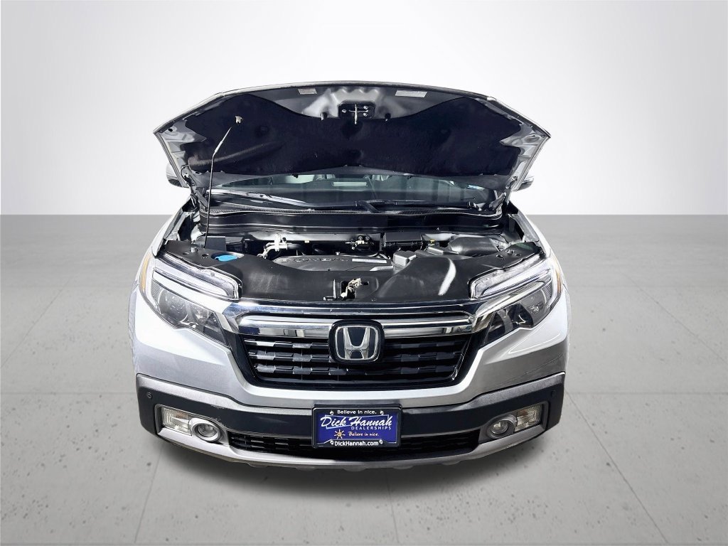Used 2017 Silver Honda RTL-E image 23