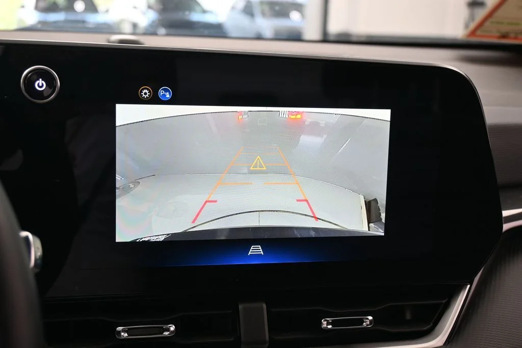 Used 2026 Mosaic Black Metallic Chevrolet LT image 17