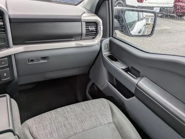 2023 Ford F-150 XLT - Photo 17