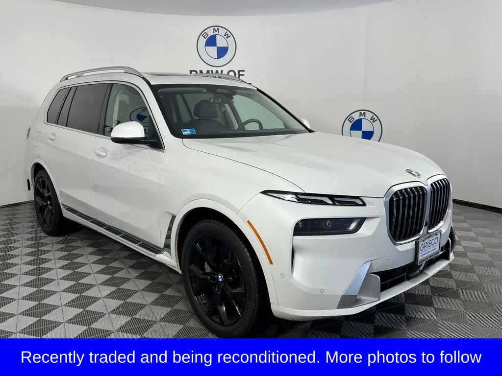 2024 BMW X7 xDrive40i's photo
