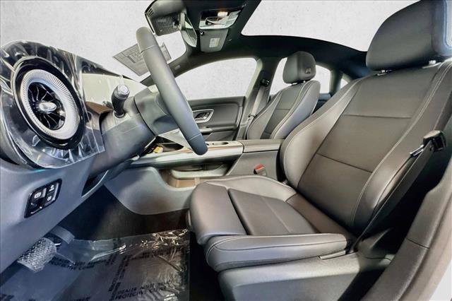 New 2027 Polar White Mercedes-Benz CLA 220 Hybrid image 47